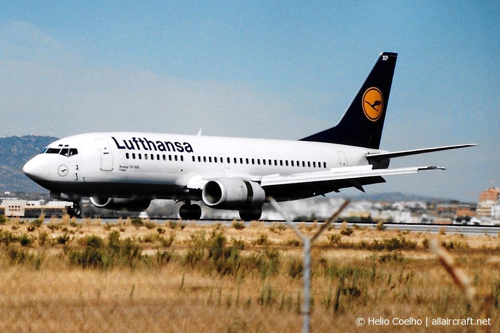 D-ABXP (23874) 1988 Boeing 737-330