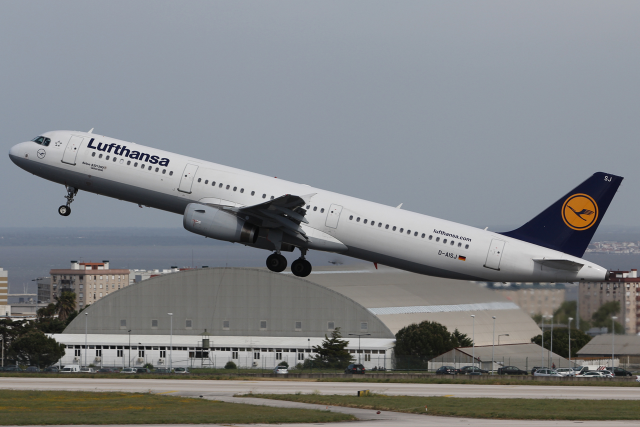D-AISJ (3360) 2008 Airbus A321-231