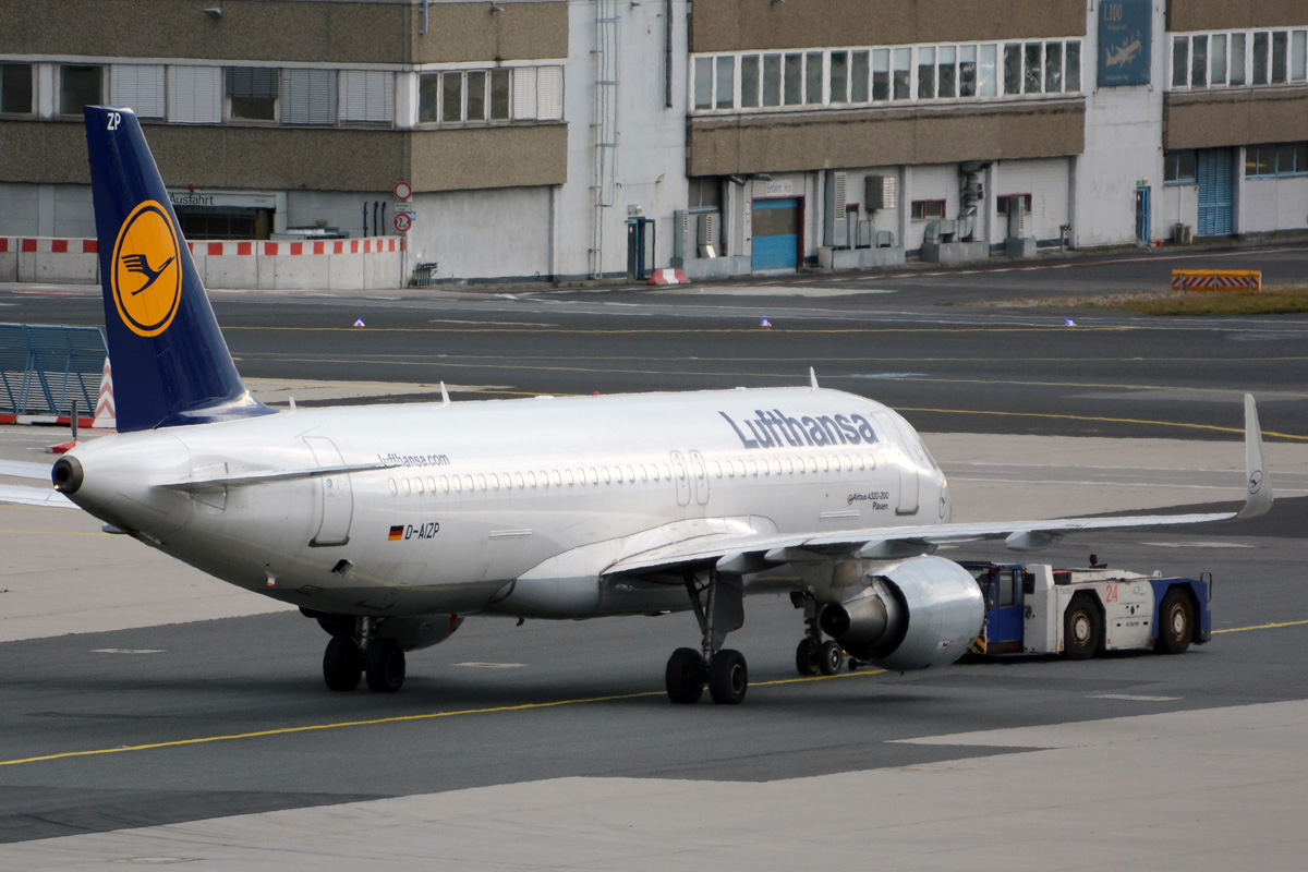 D-AIZP (5487) 2013 Airbus A320-214(WL)