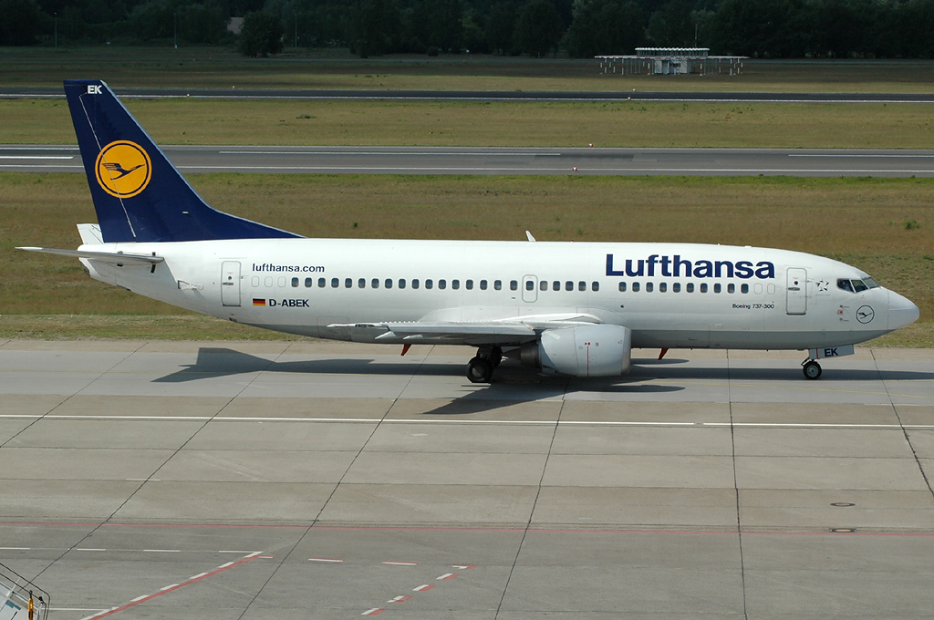 D-ABEK (25414) 1991 Boeing 737-330