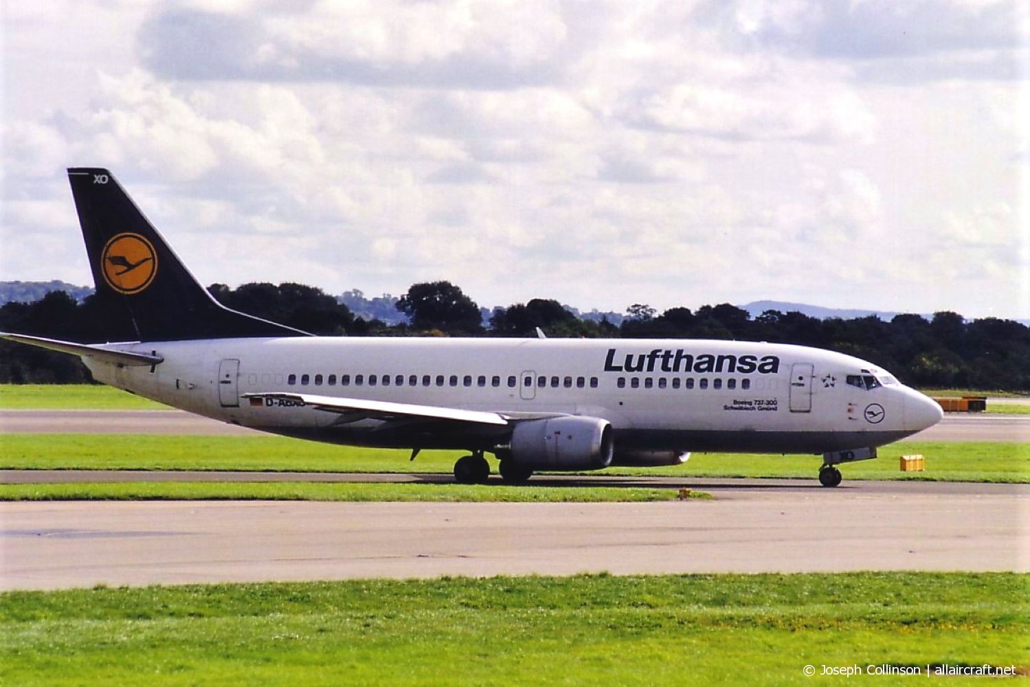 D-ABXO (23873) 1987 Boeing 737-330