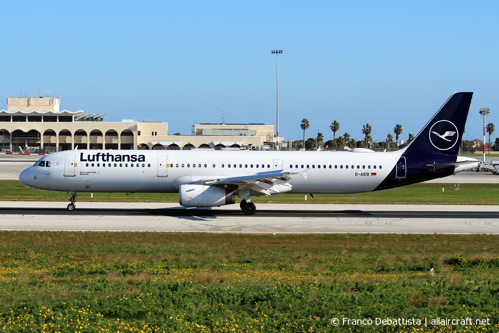 D-AIDB (4545) 2010 Airbus A321-231