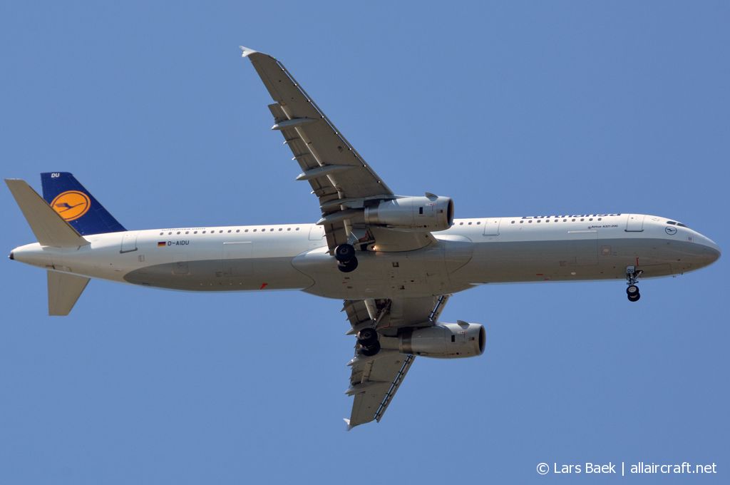 D-AIDU (5186) 2012 Airbus A321-231