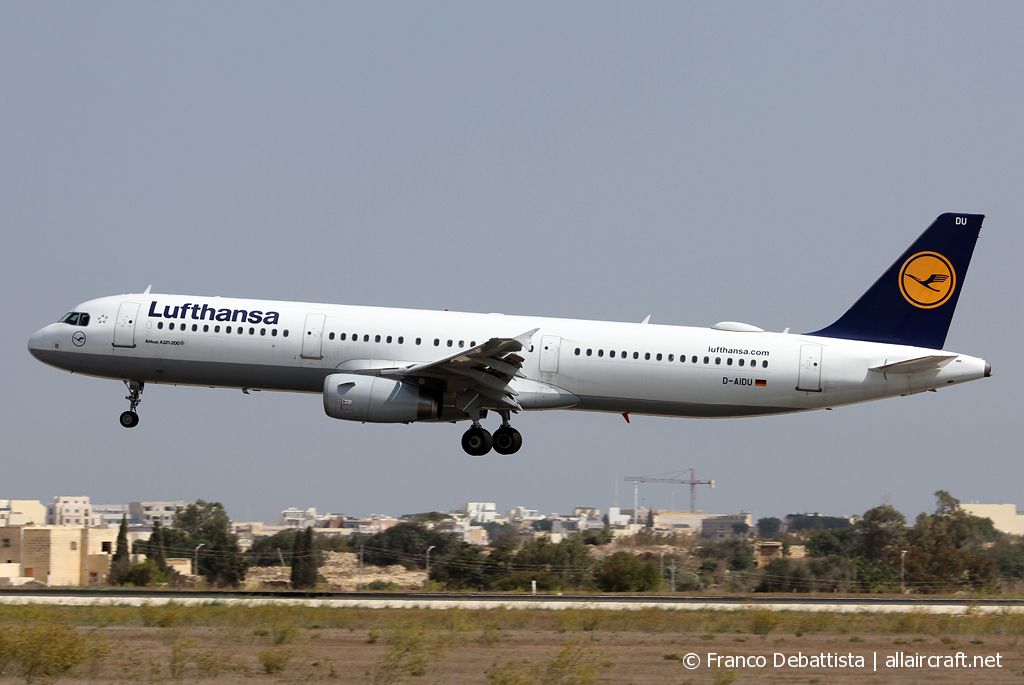 D-AIDU (5186) 2012 Airbus A321-231