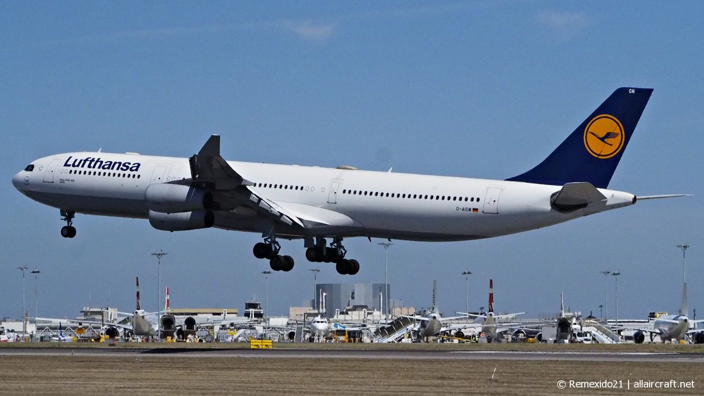 D-AIGM (158) 1997 Airbus A340-313