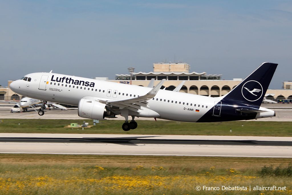 D-AINR (8725) 2019 Airbus A320-271N