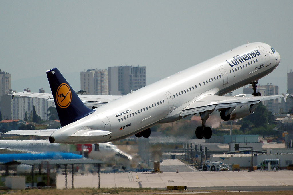 D-AIRN (560) 1955 Airbus A321-131