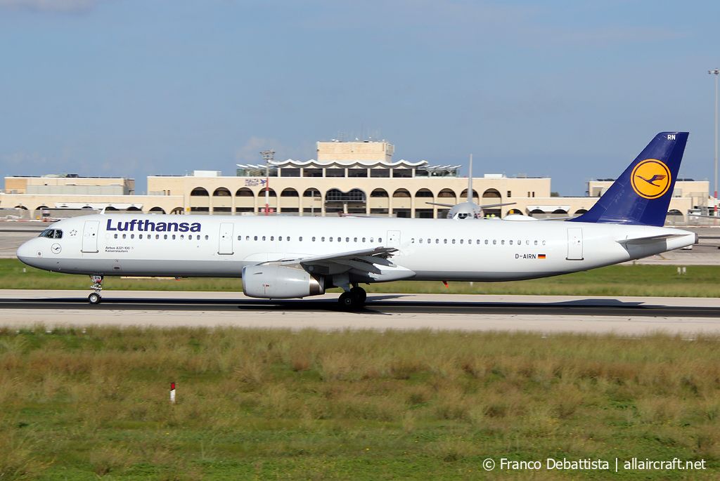 D-AIRN (560) 1995 Airbus A321-131