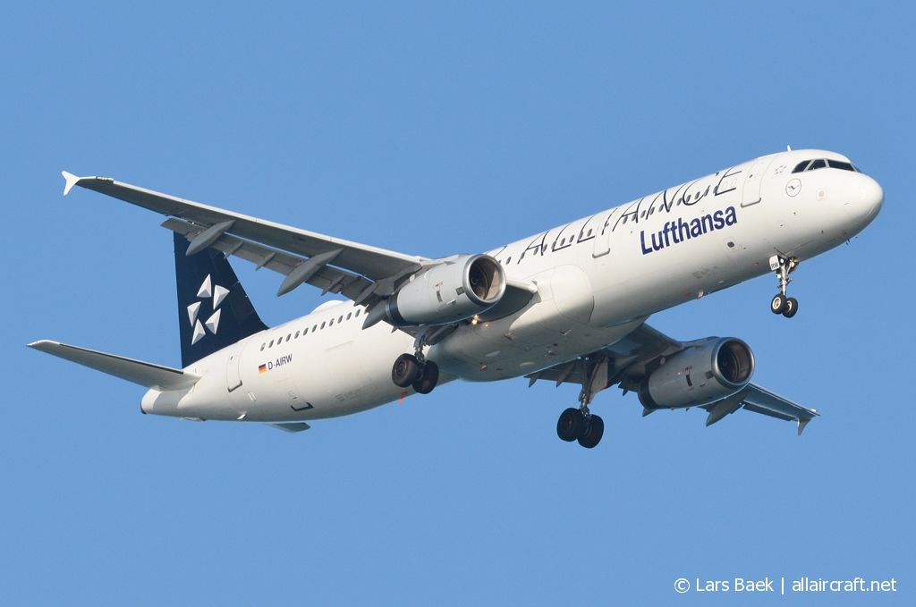 D-AIRW (699) 1997 Airbus A321-131