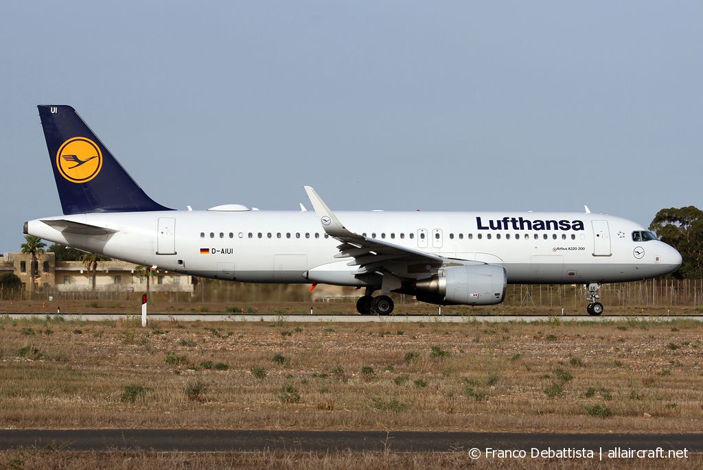 D-AIUI (6265) 2014 Airbus A320-214(WL)