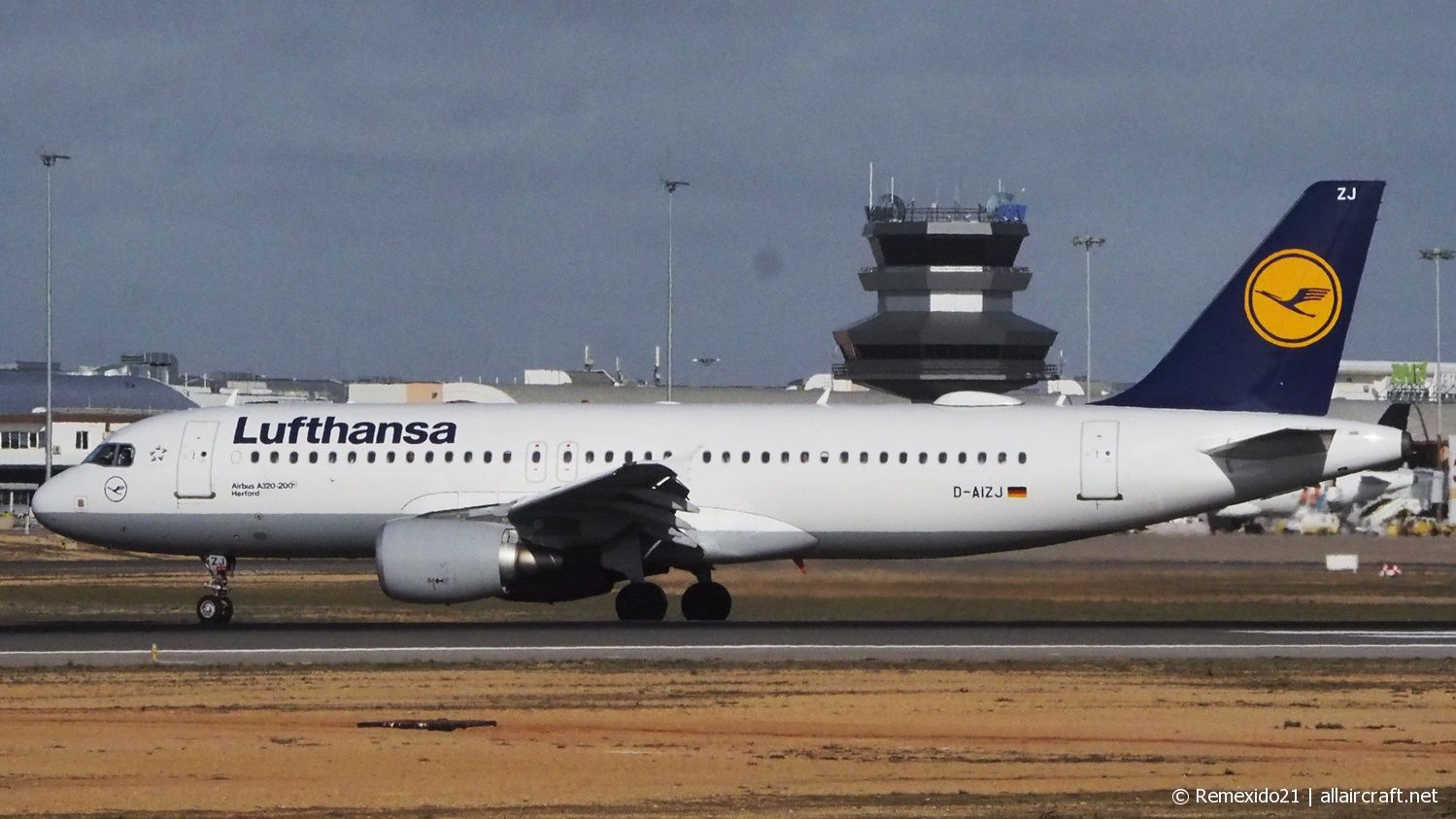 D-AIZJ (4449) 2010 Airbus A320-214