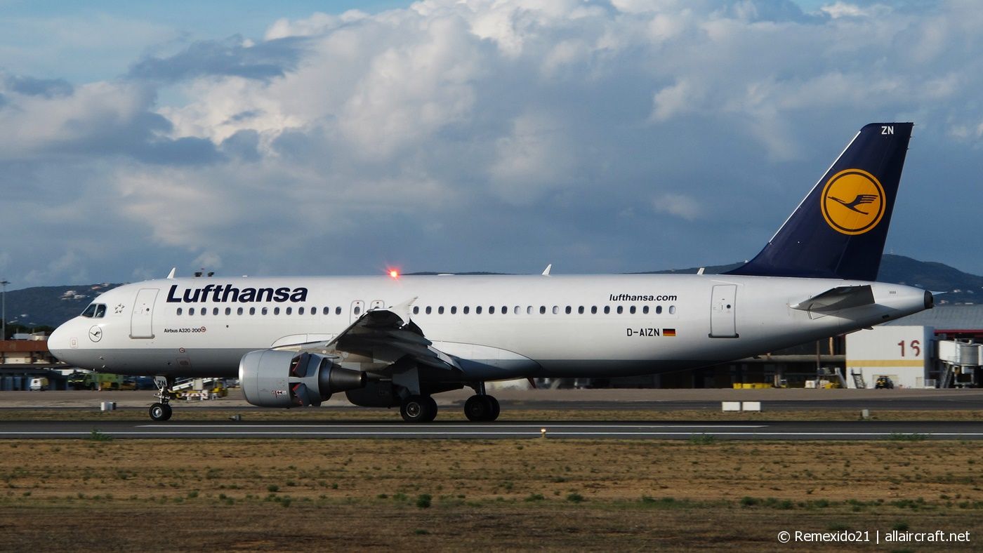 D-AIZN (5425) 2013 Airbus A320-214