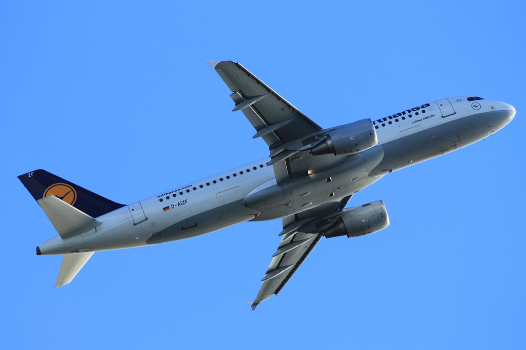 D-AIZF (4289) 2010 Airbus A320-214
