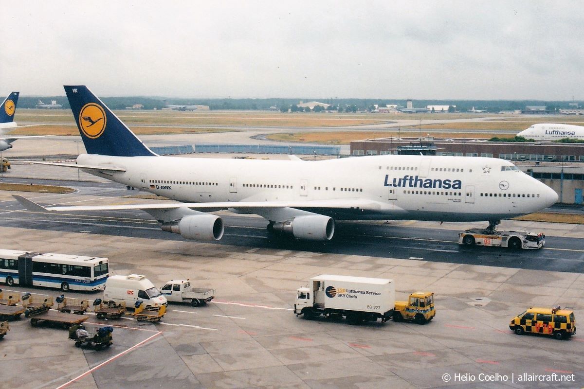 D-ABVK (25046) 1991 Boeing 747-430