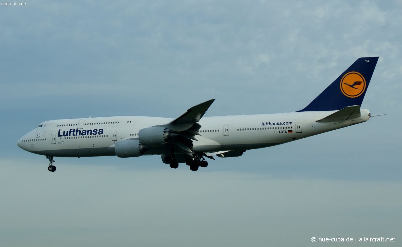 D-ABYA (37827) 2012 Boeing 747-830