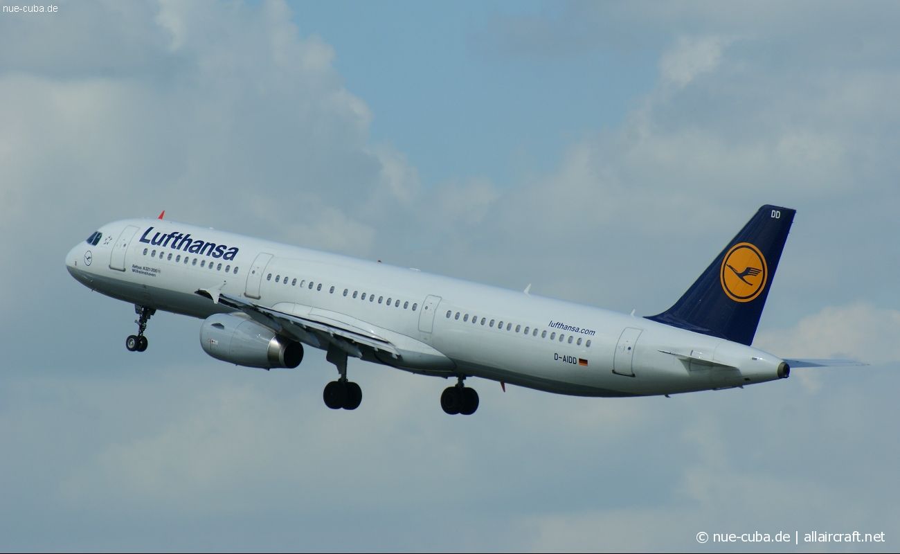 D-AIDD (4585) 2011 Airbus A321-231