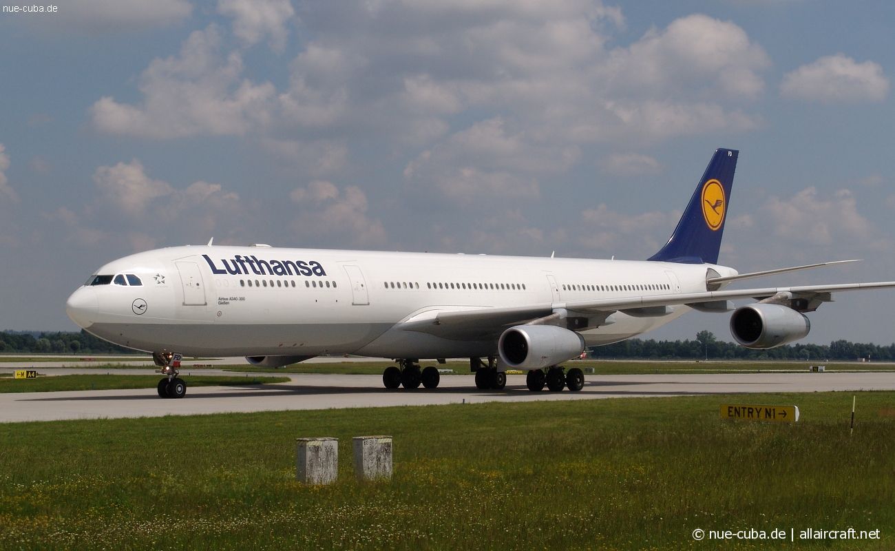 D-AIFD (390) 2001 Airbus A340-313