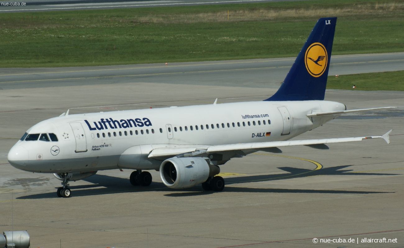 D-AILX (860) 1998 Airbus A319-114