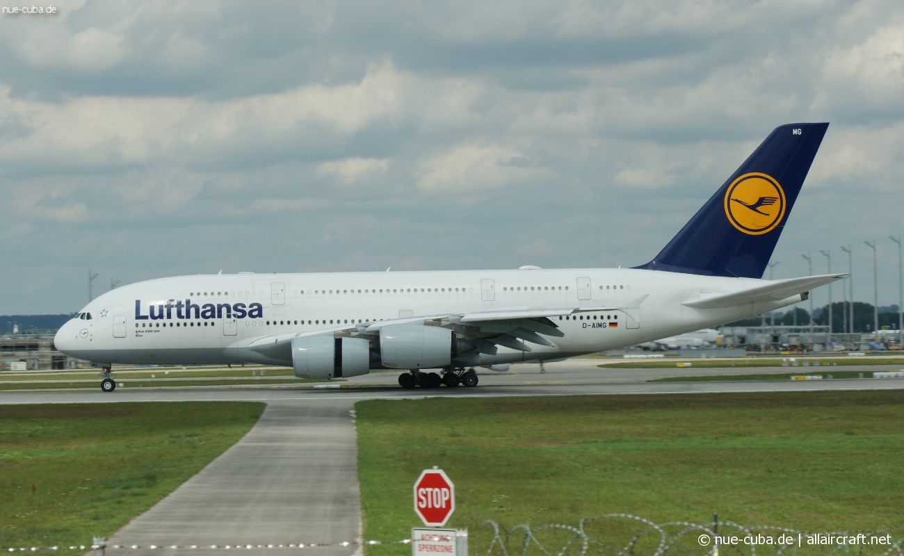 D-AIMG (069) 2010 Airbus A380-841