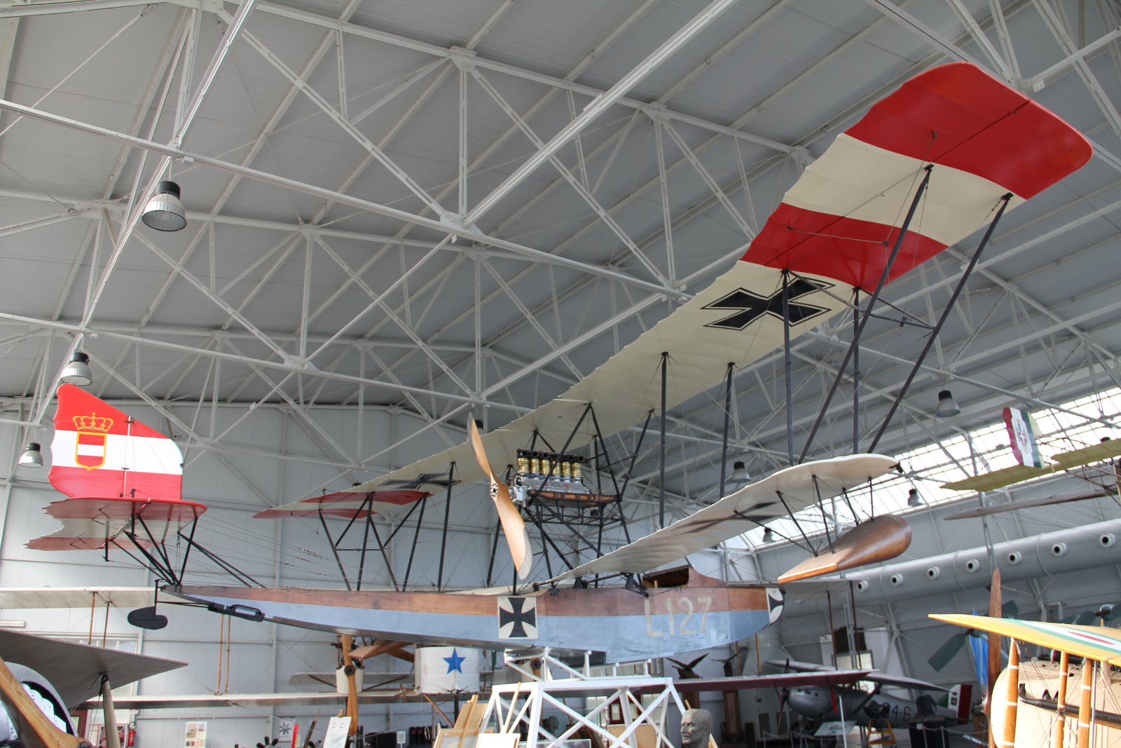 L-127 Lohner TI