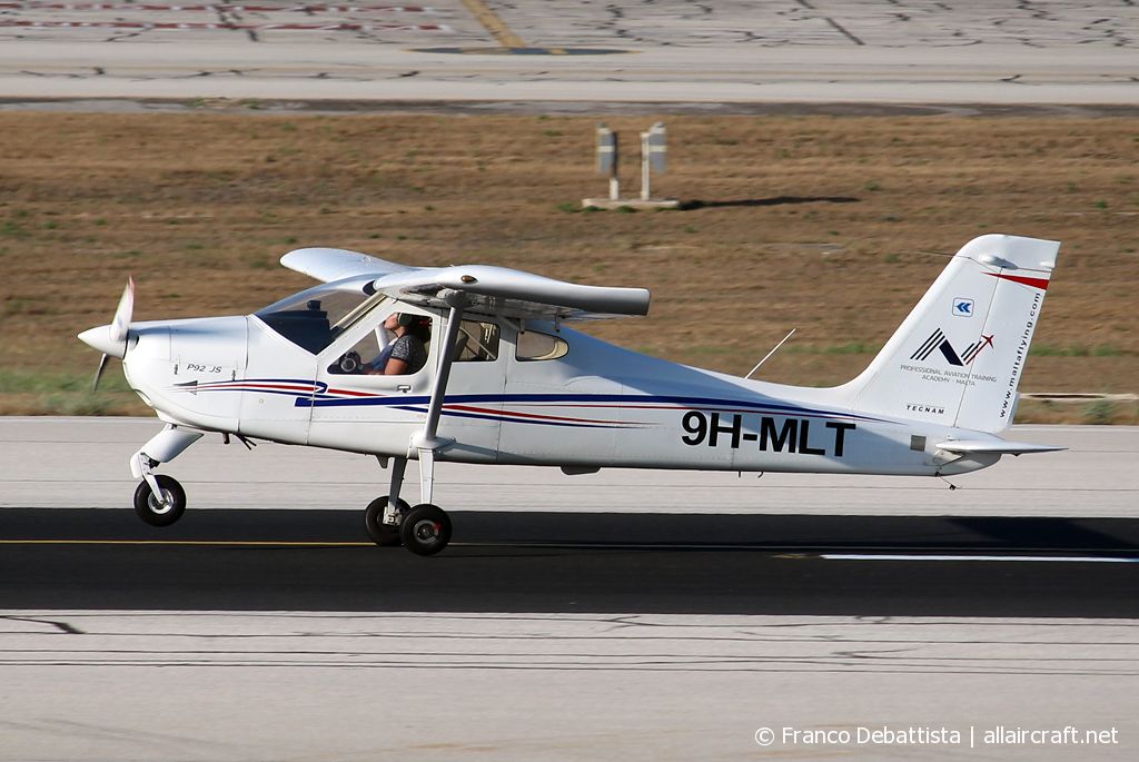 9H-MLT (136) Tecnam P-92 JS Echo