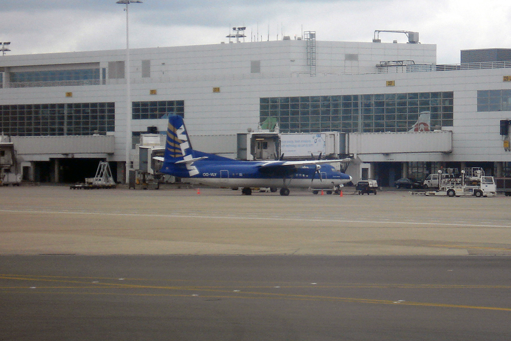 OO-VLY (020181) Fokker 50
