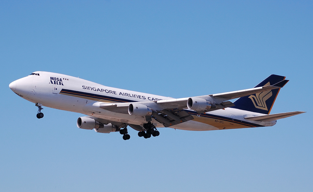 9V-SFL (32897) 2003 Boeing 747-412F