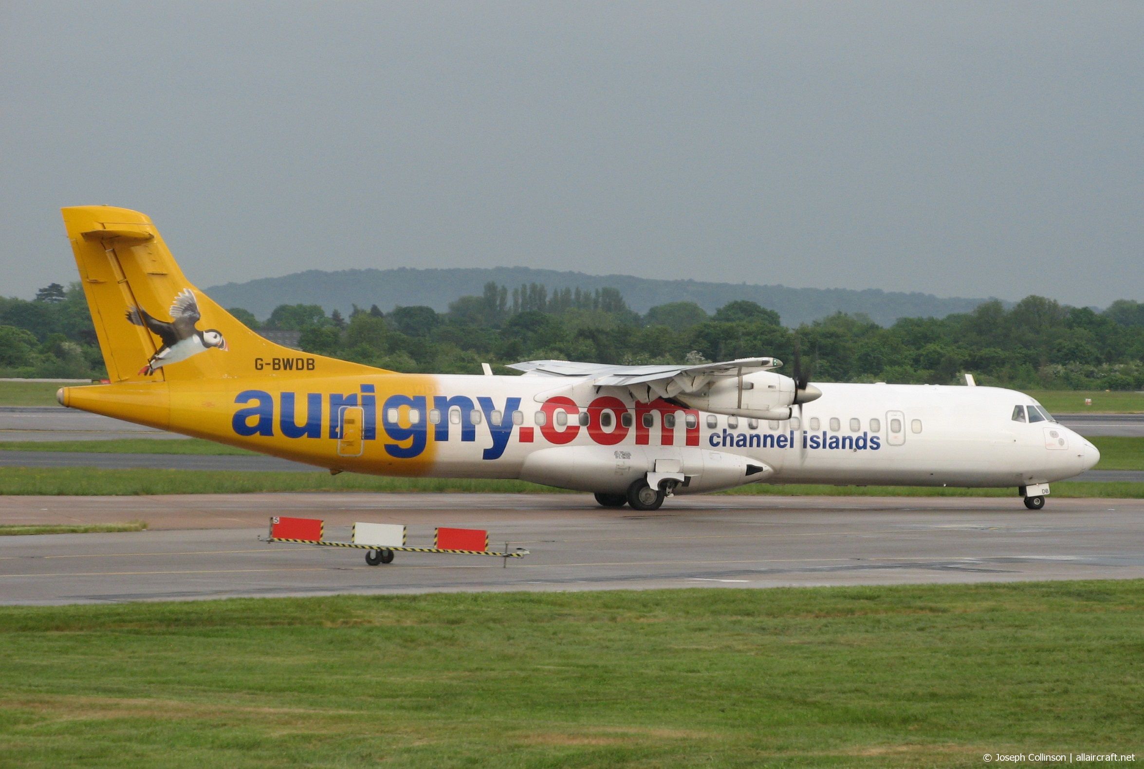 G-BWDB (cn 0449) ATR-72-200