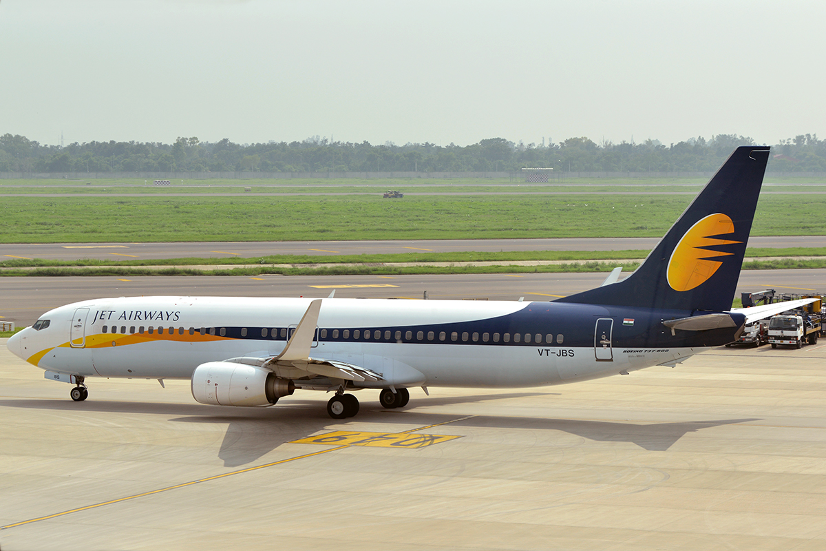 VT-JBS (36698) 2010 Boeing 737-85R(WL)