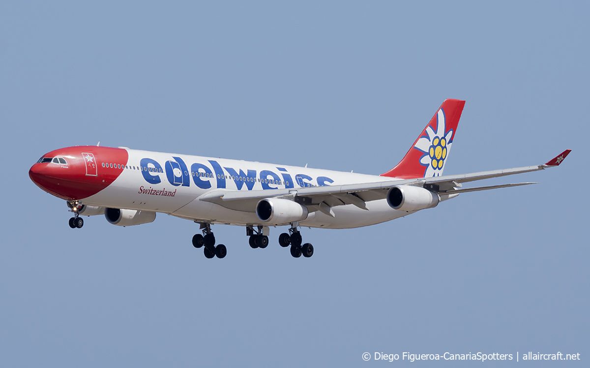 HB-JME (559) 2003 Airbus A340-313