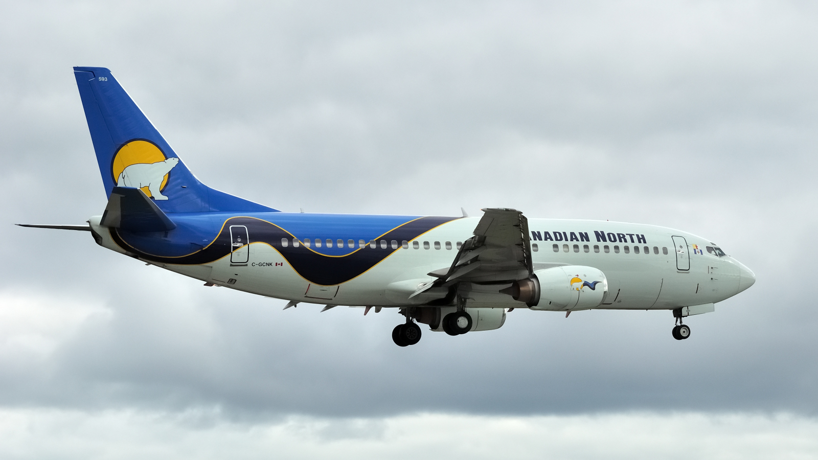 C-GCNK (cn 29189) Boeing 737-36Q