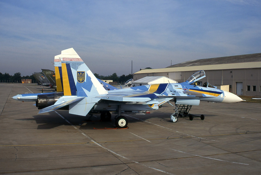 57 (36911031411) Sukhoi Su-27S