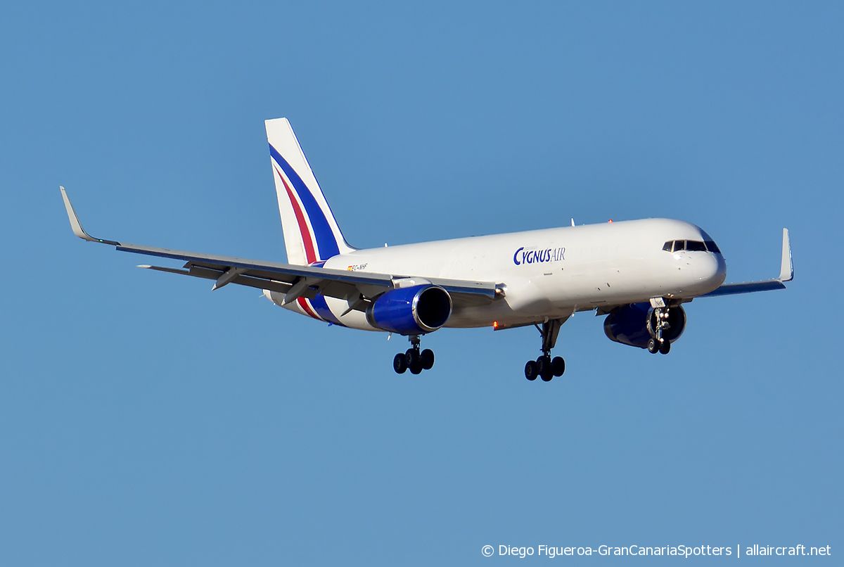 EC-NHF (24613) 1991 Boeing 757-223 PCF WL
