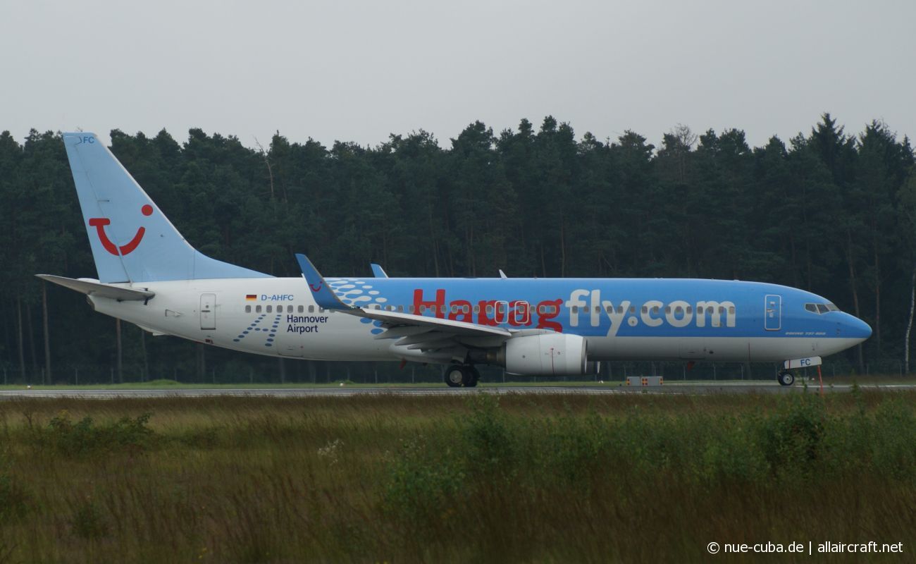 D-AHFC (27977) Boeing 737-8K5(WL)