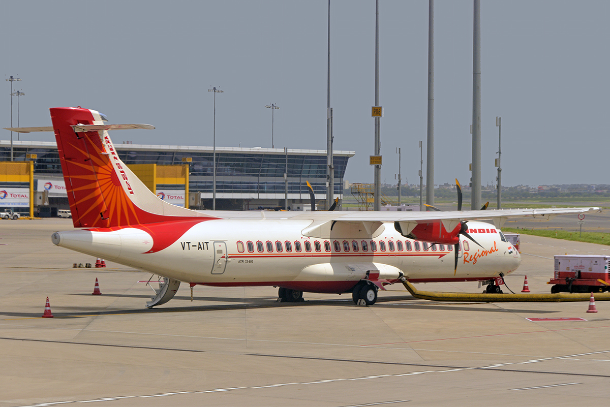 VT-AIT (cn 0001226) ATR 72-600