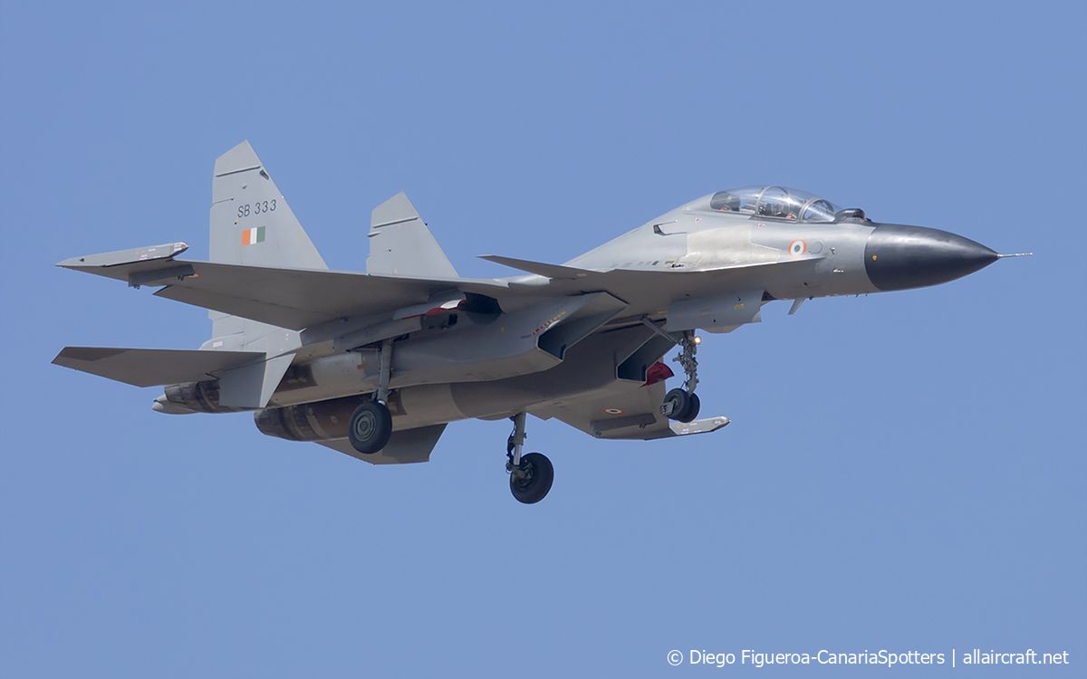 SB-333 · Sukhoi Su-30MKI · (LPA / GCLP)