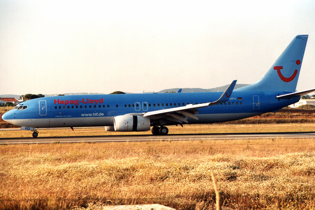 D-AHFQ (27992) 2000 Boeing 737-8K5(WL)