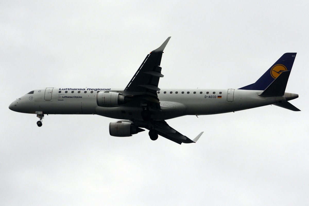 D-AECD (19000337) Embraer 190-100LR