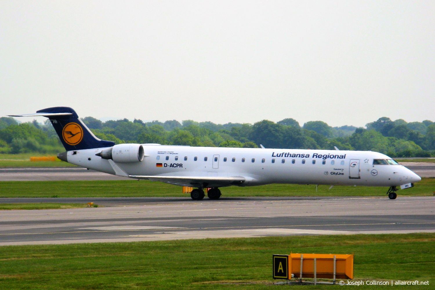 D-ACPR (10098) 2003 Bombardier CRJ-701ER