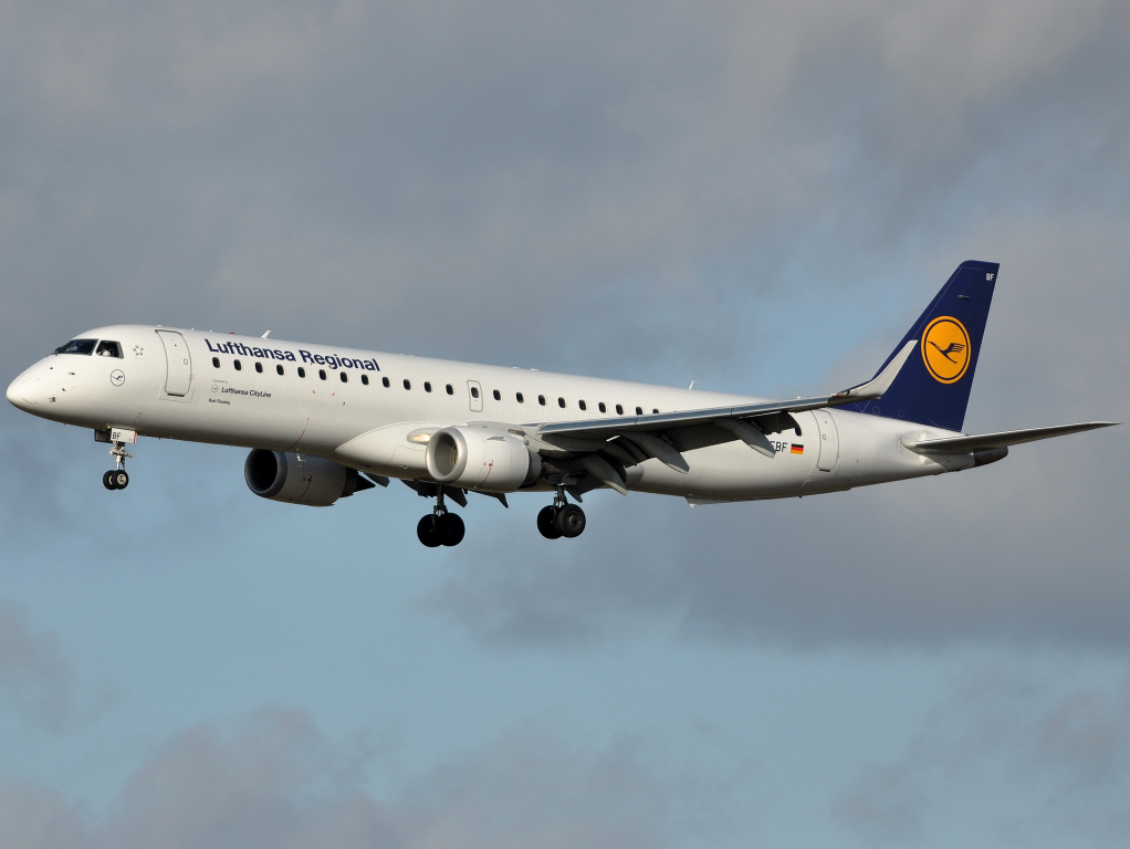 D-AEBF (19000411) Embraer 190-200LR
