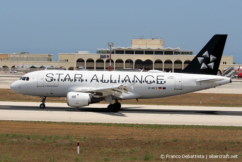 D-AILT (738) 1997 Airbus A319-114