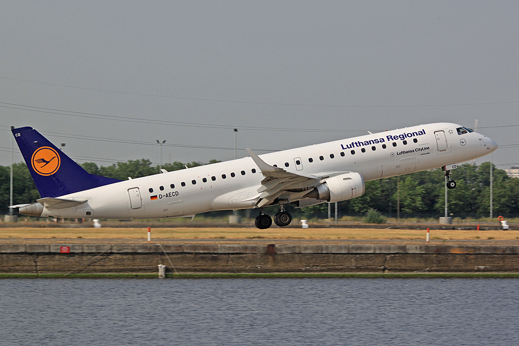 D-AECD (19000337) Embraer 190-100LR