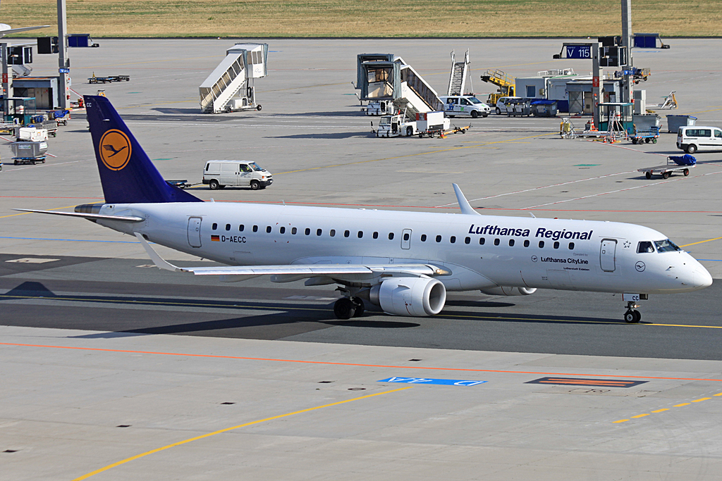 D-AECC (19000333) Embraer 190-100LR
