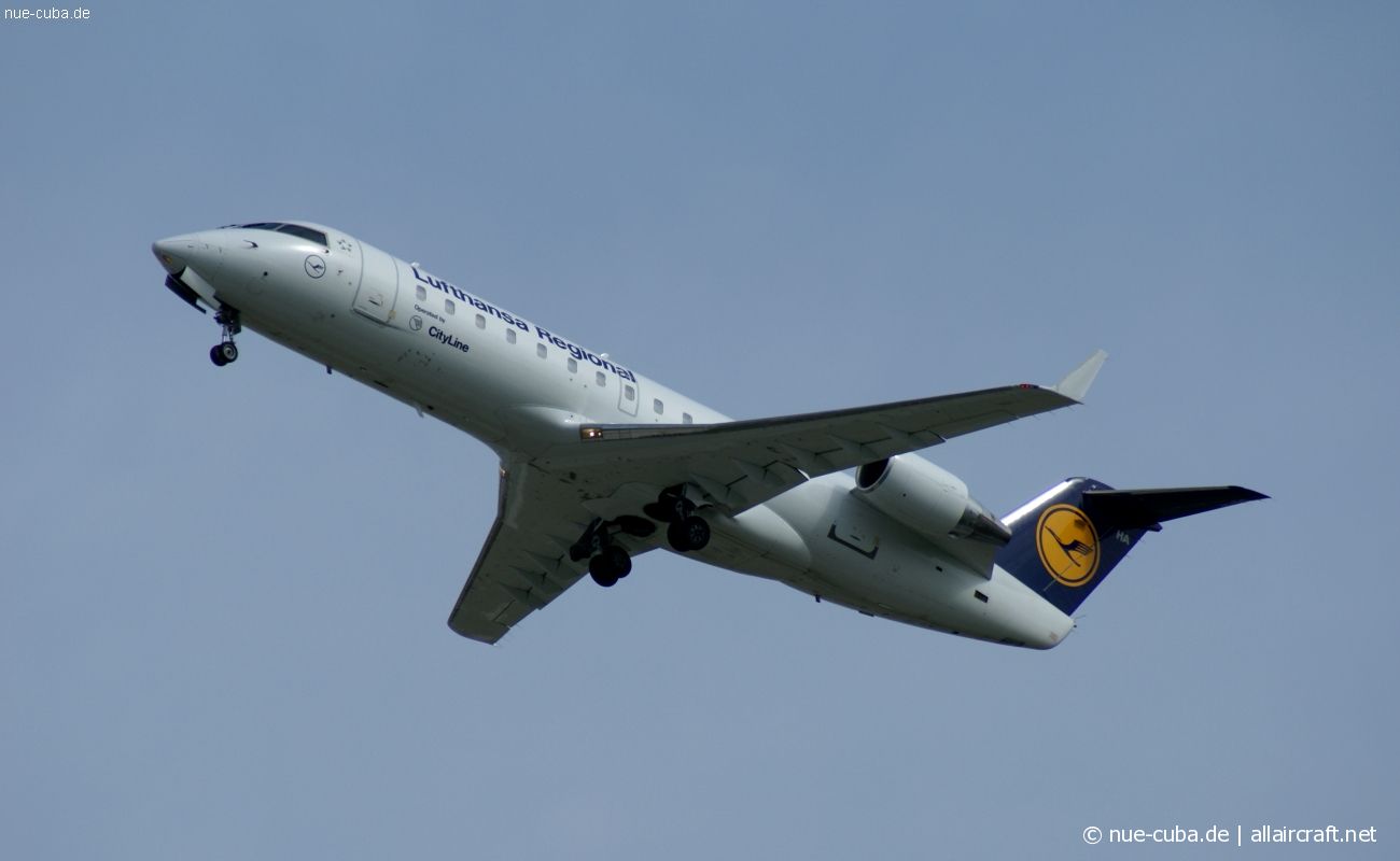D-ACHA (7378) 2000 Bombardier CRJ-200LR