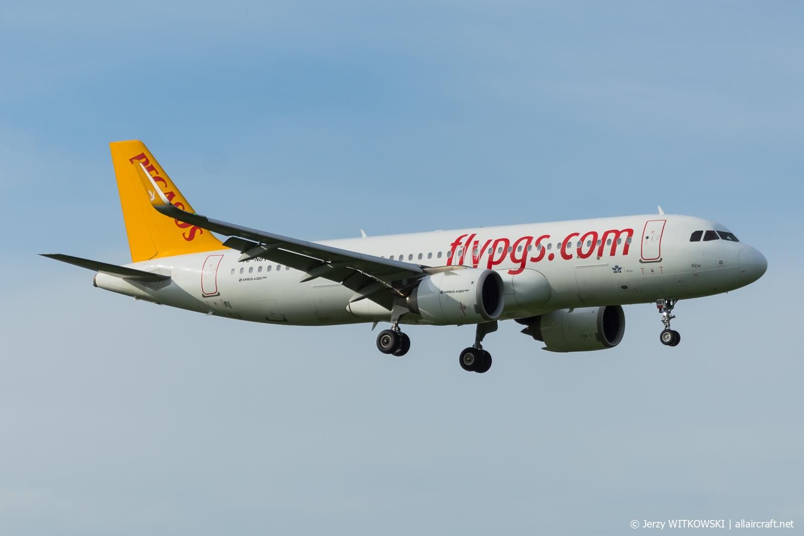 TC-NBV (8272) 2018 Airbus A320-251N