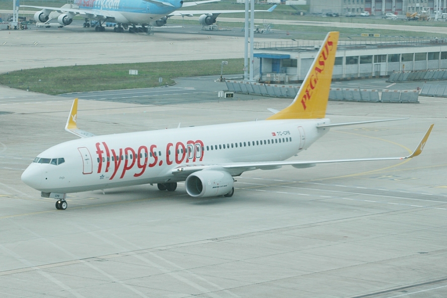 TC-CPB (38117) 2012 Boeing 737-82R(WL)