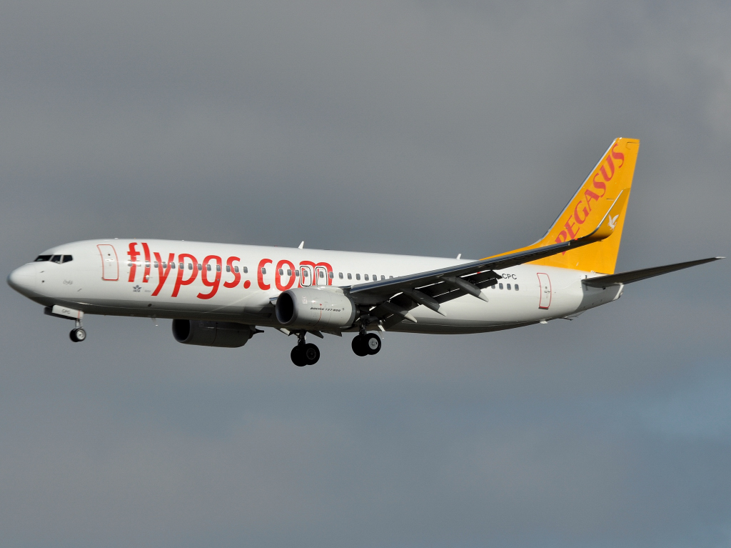 TC-CPC (40878) 2012 Boeing 737-82R WL