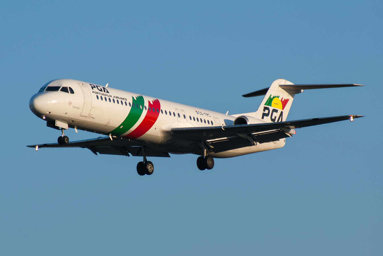 CS-TPC (11287) 1990 Fokker 100