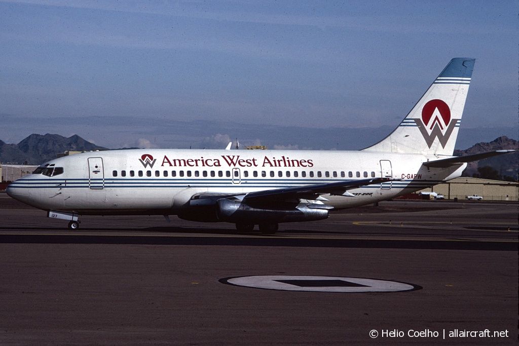 C-GAPW (20922) 1974 Boeing 737-275(A)