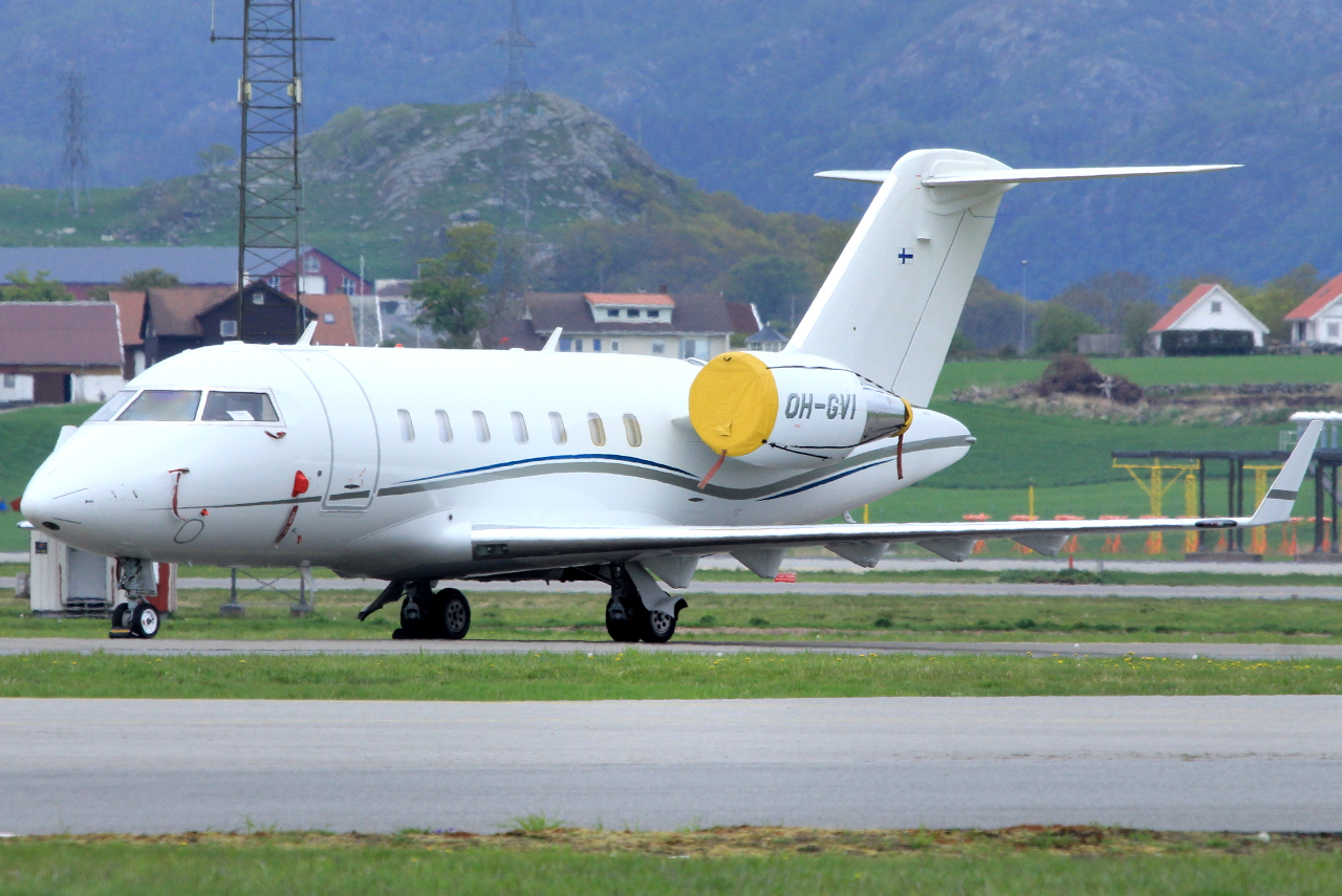 OH-GVI (5849) 2010 Bombardier Challenger 604
